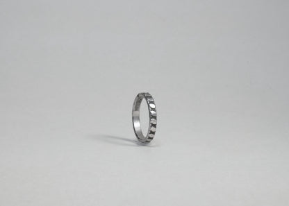 Oval Ring